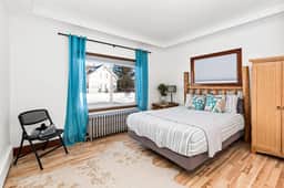 The NorthShore Cabin - Your Cozy In-Town Cabin - Image 2