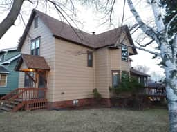 The NorthShore Lower Lofte - Retro, Eclectic Charm - Image 4