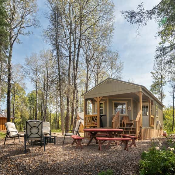 Flowing Waters Cabin - Tranquil Sauna Oasis - Image 1